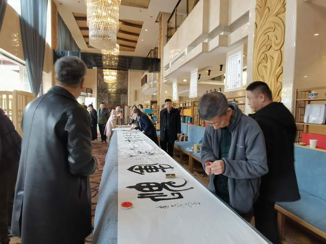 首屆一品天下三月三書(shū)畫(huà)藝術(shù)節(jié)隆重舉行